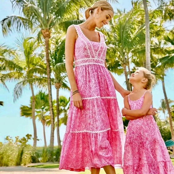 Lilly Pulitzer Dresses & Skirts - Lilly Pulitzer Pollie Cotton Midi Dress in the Pink Sz 14  large Summer
